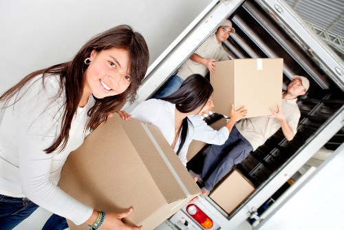 Moving van and loading plan for removals work